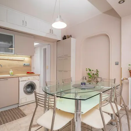 شقة Cozy Near Vitosha Street By Flat Mаnager