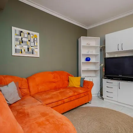 Cozy Near Vitosha Street By Flat Mаnager شقة
